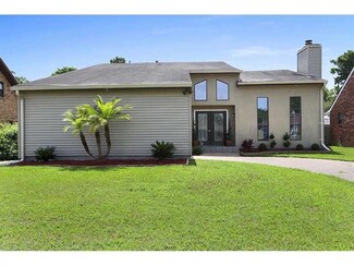 206 Dunleith Dr, Destrehan, LA 70047