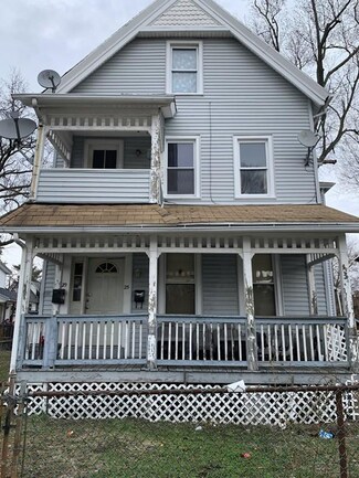 29 Florida St, Springfield, MA 01109