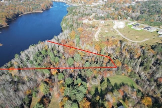 1 River Breeze Way, Trenton, ME 04605