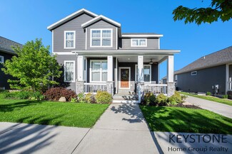 1088 Graystone Rd, Holland, MI 49423