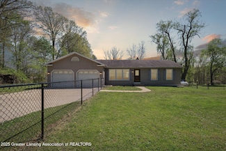 3415 W Needmore Hwy, Charlotte, MI 48813