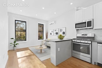 873 Lafayette Ave Unit 2, Brooklyn, NY 11221