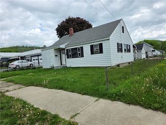 206 Pritchard Ave, Corning, NY 14830