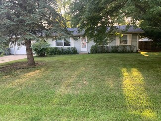 3682 Arbor St, Saint Joseph, MI 49085