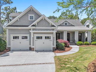 2900 Legends Dr, Saint James, NC 28461
