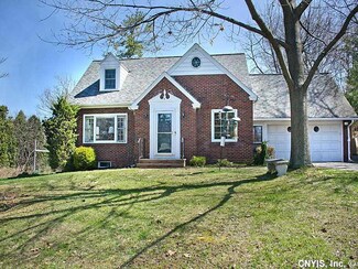 211 Bradford Pkwy, Syracuse, NY 13224