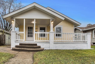 1207 N Olive St, South Bend, IN 46628