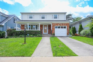 26 Hull Ave, Staten Island, NY 10306