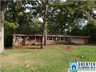 290 Poplar St, Childersburg, AL 35044