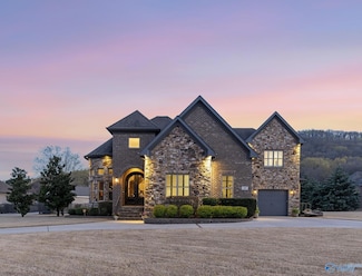 35 Mcmullen Ln SE, Gurley, AL 35748