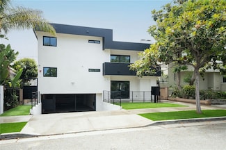 1334 9th St, Santa Monica, CA 90401