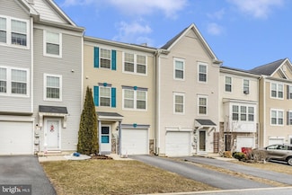 32 Ventura Way, Hedgesville, WV 25427
