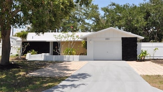 2551 12th St, Englewood, FL 34224
