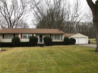 880 State Route 534 NW, Newton Falls, OH 44444