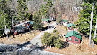 64 Chestnut St, Lake George, NY 12845