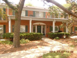 706 E Algonquin Rd Unit K204, Arlington Heights, IL 60005