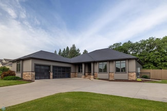 4109 66th St S, Fargo, ND 58104