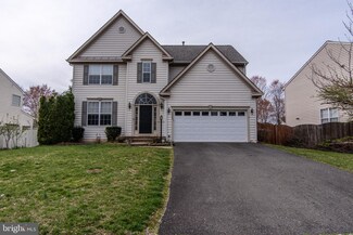 13022 Torchlight Dr, Woodbridge, VA 22193