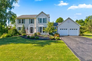 4852 Royal Crab Ave, Syracuse, NY 13215