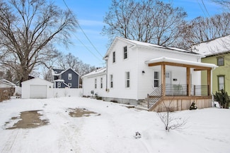 124 W Spruce St, Marshall, MI 49068