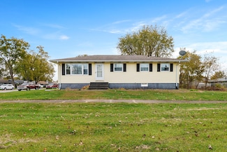 390 N Wabash St, Hobart, IN 46342