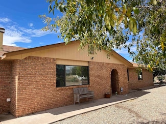 2602 S Walker Ave, Alamogordo, NM 88310