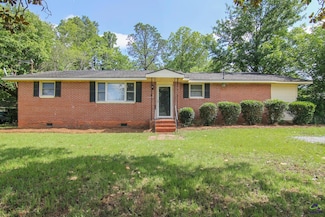 100 Wilson Dr, Centerville, GA 31028