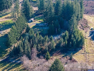 19894 Desantis Ln SE, Silverton, OR 97381