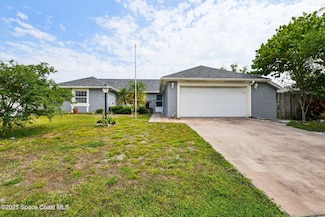 1060 Hosbine St SE, Palm Bay, FL 32909
