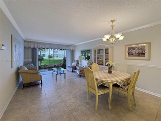 3505 NW 48th Ave Unit 415, Lauderdale Lakes, FL 33319