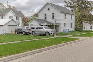 719 2nd St, New Glarus, WI 53574