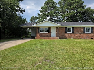 303 Cartwright Dr, Fayetteville, NC 28303