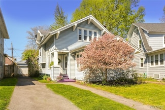 82 Radcliffe Rd, Buffalo, NY 14214