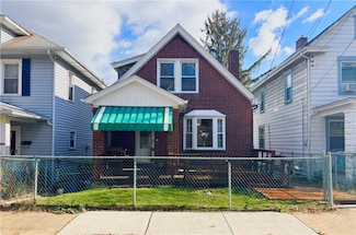 2409 Palm Beach Ave, Pittsburgh, PA 15216