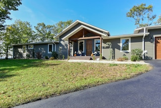 5106 State Highway Y, Galena, MO 65656