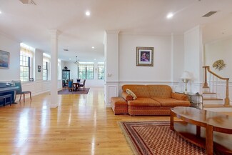 75 Park St Unit 11, Medford, MA 02155