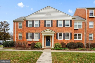 6504 Boulevard View Unit A2, Alexandria, VA 22307