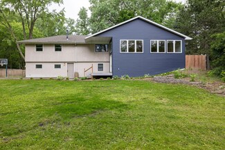 4097 Snelling Ave N, New Brighton, MN 55112