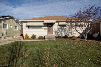 15364 Sylvia Dr, Brookpark, OH 44142