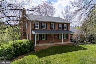 1699 Mill Creek Crossroads, Luray, VA 22835