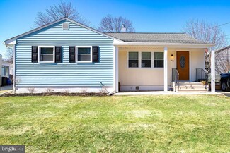 43 Hardwick Dr, Ewing, NJ 08638