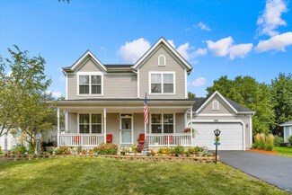 376 Kensington Dr, Oswego, IL 60543
