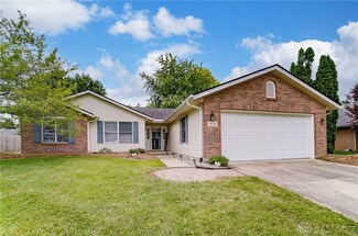 929 Louise Dr, Xenia, OH 45385