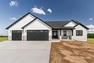 103 Cheatham Farm Ln, Troy, MO 63379