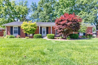812 Camborne Dr, Saint Louis, MO 63125