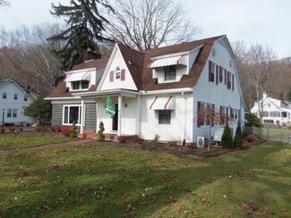 509 Kanawha Ave, Rainelle, WV 25962