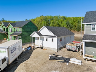 5 Feldspar Ln Unit 3, Cumberland, ME 04021