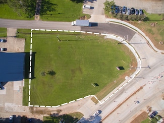 517 Verot School Rd, Lafayette, LA 70508