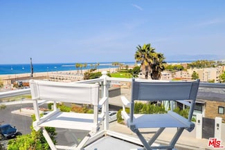 218 Montreal St, Playa Del Rey, CA 90293