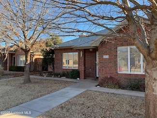 8305 Elgin Ave, Lubbock, TX 79423